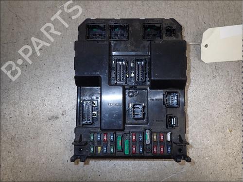 fuse-box-peugeot-307-cc-3b-2003-2004-2005-2006-2007-2008-2009-34018347 main image