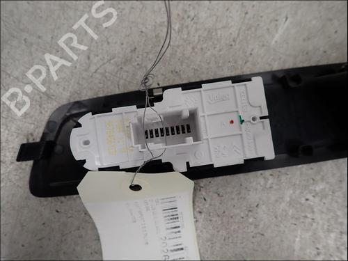 Left front window switch PEUGEOT EXPERT Van (V_) 2.0 BlueHDi 150 | BP37658933I27 - Image 4