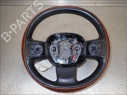 steering-wheel-fiat-500l-351_-352_-2012-34020232 main image