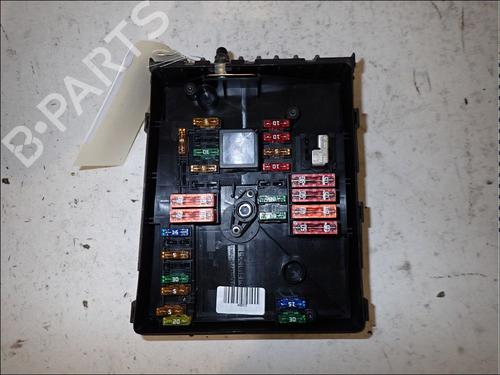 fuse-box-audi-a3-sportback-8pa-2004-2005-2006-2007-2008-2009-2010-2011-2012-2013-2014-2015-34015834 main image
