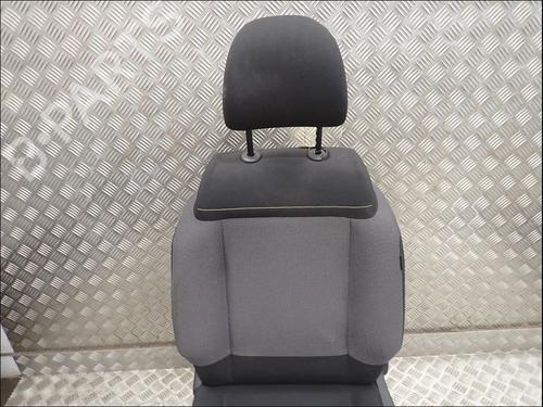 Left front seat CITROËN C3 III (SX) 1.2 VTi 68 | BP40212623C15 - Image 3