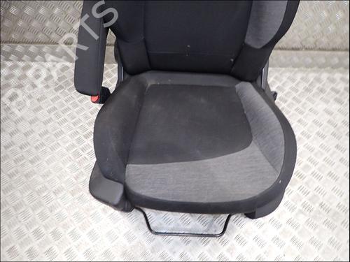 Left front seat CITROËN C4 Picasso II 1.6 BlueHDi 120 | BP38680022C15 - Image 2