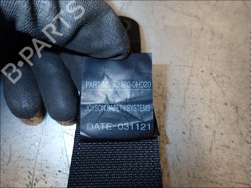 Rear left seatbelt PEUGEOT 108 1.0 VTi 72 | BP34028729I29 - Image 2