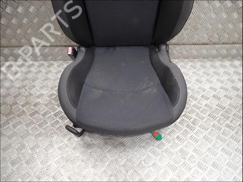 Left front seat PEUGEOT 206+ (2L_, 2M_) 1.4 HDi eco 70 | BP39972609C15 - Image 2