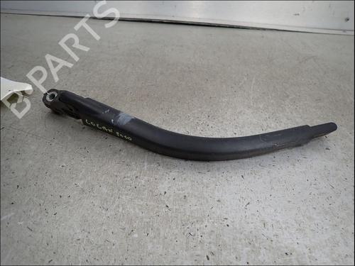 Used Rear windshield wiper arm Rear windshield wiper arm 37065730 37065730