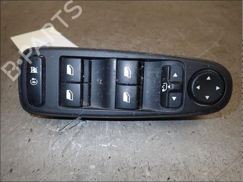 Used Left front window switch Left front window switch CITROËN C4 Picasso I MPV (UD_) 1.6 HDi (109 hp) 34022509 34022509