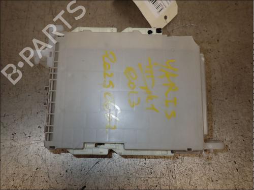 Used Fuse box Fuse box TOYOTA YARIS (_P13_) 1.4 D (NLP130_, NLP130) (90 hp) 34019264 34019264