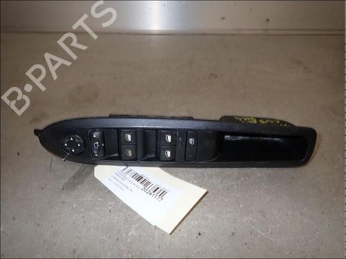 Used Left front window switch Left front window switch CITROËN C4 II (NC_) 1.6 HDi 115 (114 hp) 34013565 34013565