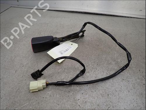 Venstre foran beltestrammer Venstre foran beltestrammer TOYOTA RAV 4 II (_A2_) 2.0 D 4WD (CLA20_, CLA21_, CLA20R, CLA21R) (116 hp) 37507570 37507570
