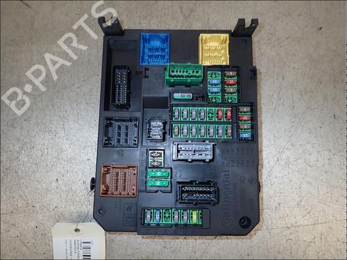 Used Fuse box Fuse box CITROËN DS4 (NX_) 2.0 HDi 165 (163 hp) 34032987 34032987