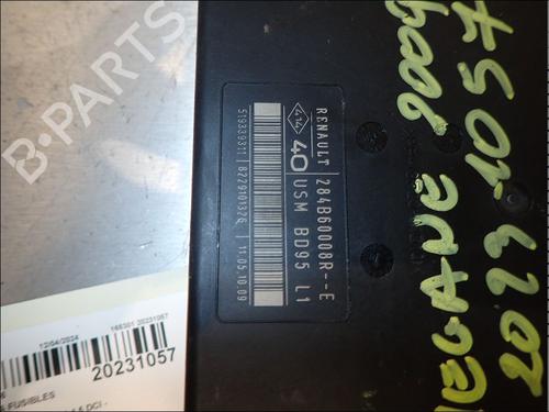 Fuse box RENAULT MEGANE III Hatchback (BZ0/1_, B3_) 1.5 dCi | BP34021682E1 - Image 3