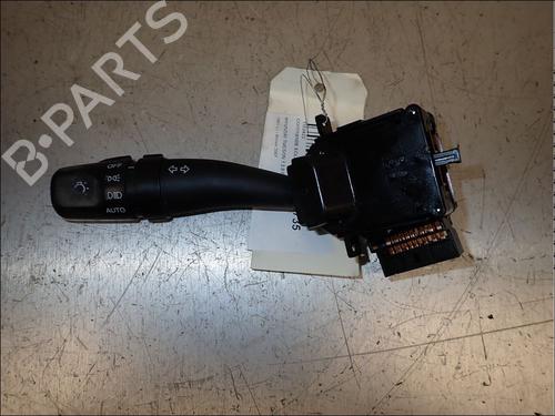 Forlygtekontakt Forlygtekontakt HYUNDAI TUCSON (JM) 2.0 CRDi All-wheel Drive (140 hp) 34012210 34012210