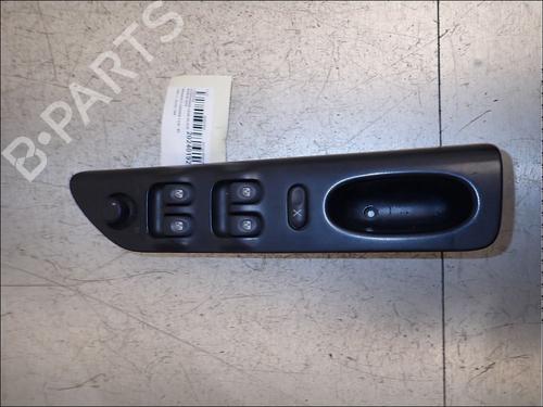 Used Left front window switch Left front window switch RENAULT LAGUNA I (B56_, 556_) 2.0 (109 hp) 34026066 34026066