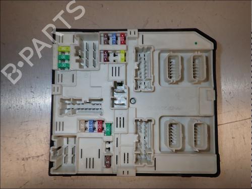Used Fuse box Fuse box RENAULT SCÉNIC III (JZ0/1_) 1.6 dCi (JZ00, JZ12) (130 hp) 34026935 34026935