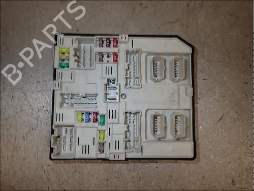 Used Fuse box Fuse box NISSAN NV400 Van (X62, X62B) dCi 130 (130 hp) 34021755 34021755