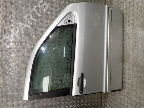Used Right front door Right front door 39090139 39090139