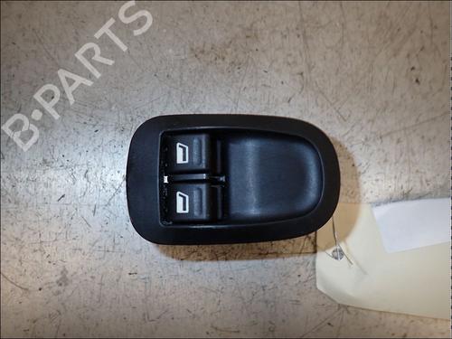 Used Left front window switch Left front window switch PEUGEOT 206 Hatchback (2A/C) 1.4 i (75 hp) 34014973 34014973