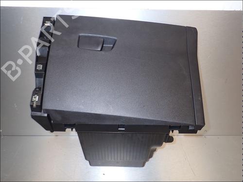 Used Glove box Glove box 34026268 34026268