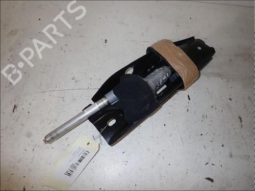 Used Front left belt tensioner Front left belt tensioner VOLVO V70 III (135) D4 (181 hp) 34024079 34024079