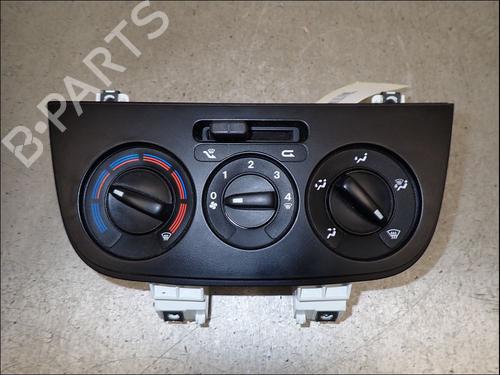 climate-control-citroen-nemo-mpv-2009-34416127 main image