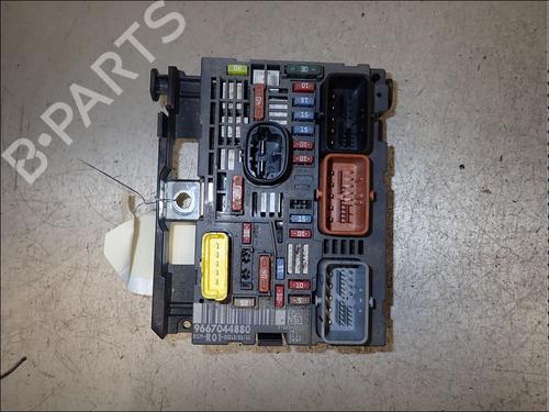 Used Fuse box Fuse box CITROËN C4 Grand Picasso I (UA_) 2.0 HDi 150 (150 hp) 34033215 34033215