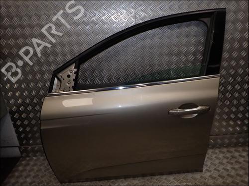 Used Left front door Left front door RENAULT MEGANE IV Hatchback (B9A/M/N_) 1.2 TCe 130 (B9MR) (130 hp) 35893231 35893231