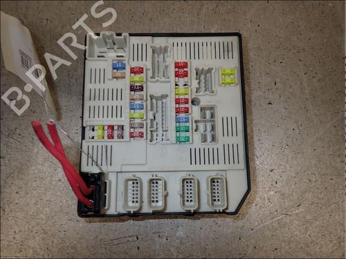 fuse-box-renault-megane-iii-hatchback-bz01_-b3_-2008-34025913 main image