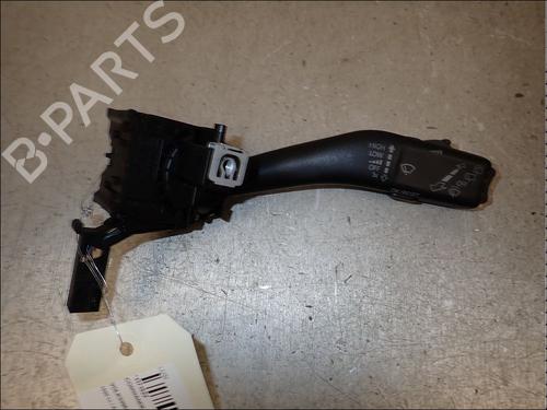Used Switch Switch VW GOLF VI (5K1) 1.6 TDI (90 hp) 34032966 34032966