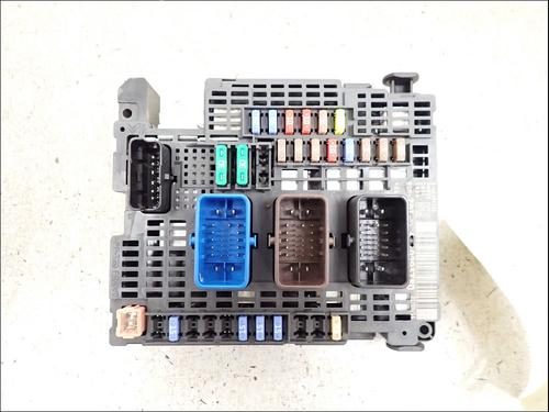 Used Fuse box Fuse box 37257428 37257428