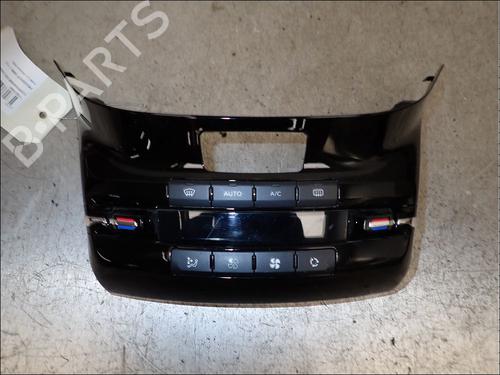 Used Climate control Climate control PEUGEOT 2008 I (CU_) 1.2 THP 130 / PureTech 130 (130 hp) 34011248 34011248