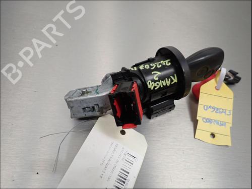 ignition-barrel-renault-kangoo-express-fw01_-2008-38979687 main image