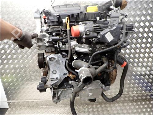engine-renault-megane-iv-hatchback-b9amn_-2015-36592894 main image