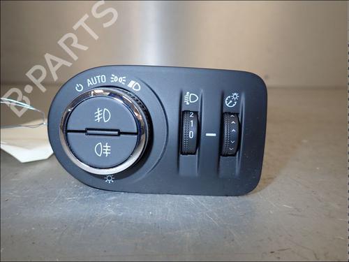 Used Headlight switch Headlight switch OPEL CORSA E (X15) 1.4 (08, 68) (90 hp) 34030471 34030471