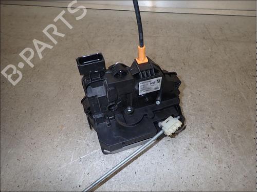 Front right lock OPEL CORSA E (X15) 1.4 (08, 68) | BP34036398C97 - Image 3