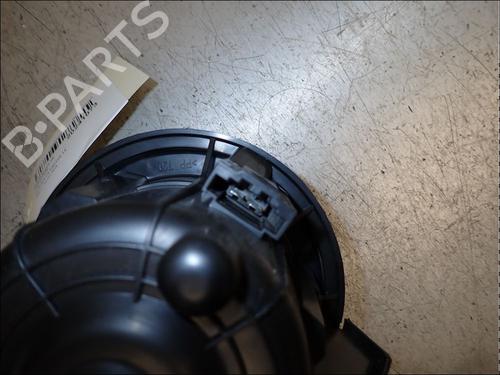Heater blower motor CITROËN C4 CACTUS 1.6 BlueHDi 100 | BP34011119M62 - Image 3