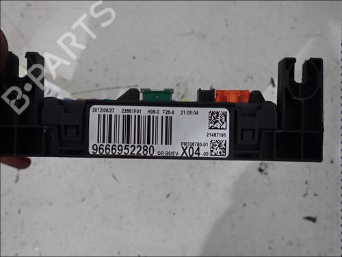 Fuse box CITROËN C3 II (SC_) 1.4 HDi 70 (SC8HZC, SC8HR0, SC8HP4) | BP34022432E1 - Image 2