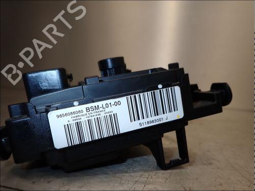 Fuse box PEUGEOT 407 (6D_) 1.6 HDi 110 (6D9HZC, 6D9HYC) | BP34015936E1 - Image 2