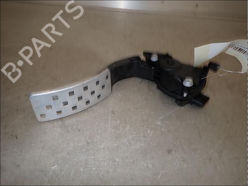 Used Pedal Pedal RENAULT CAPTUR I (J5_, H5_) 1.3 TCe 150 (J5NK, J5JS) (150 hp) 34016781 34016781