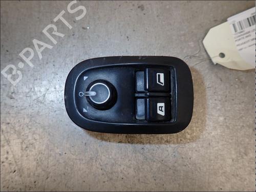 Used Left front window switch Left front window switch PEUGEOT 306 Break (7E, N3, N5) 2.0 HDI 90 (90 hp) 34027339 34027339
