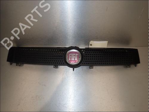 grille-fiat-panda-169_-2003-34026584 main image