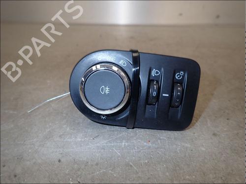 Used Headlight switch Headlight switch OPEL CORSA D (S07) 1.3 CDTI (L08, L68) (75 hp) 34030688 34030688