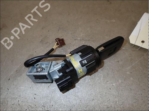 Used Ignition barrel Ignition barrel PEUGEOT 3008 I MPV (0U_) 1.6 HDi (114 hp) 34011647 34011647