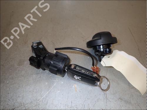 Used Ignition barrel Ignition barrel PEUGEOT 208 I (CA_, CC_) 1.2 VTI 82 (82 hp) 34032248 34032248