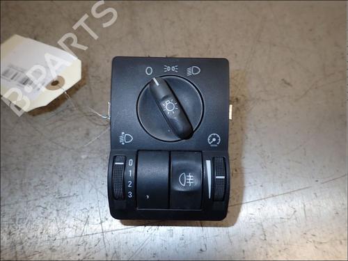 headlight-switch-opel-corsa-c-x01-2000-2001-2002-2003-2004-2005-2006-2007-2008-2009-34015847 main image