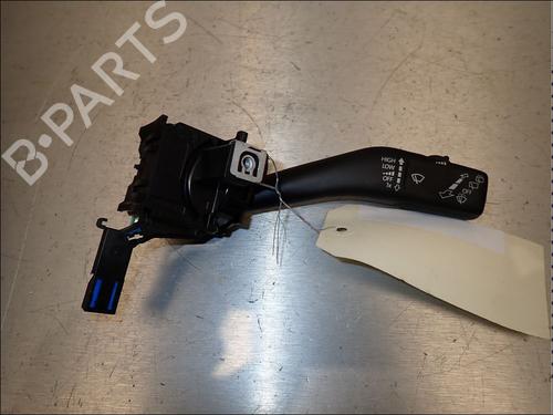 Used Switch Switch VW GOLF VI (5K1) 2.0 TDI (110 hp) 34024288 34024288