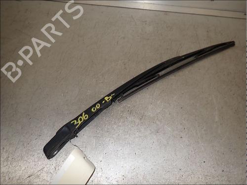 Used Rear windshield wiper arm Rear windshield wiper arm PEUGEOT 306 Hatchback (7A, 7C, N3, N5) 1.4 (75 hp) 34015072 34015072