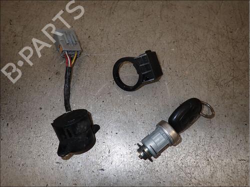 Used Ignition barrel Ignition barrel FORD MONDEO II Turnier (BNP) 1.8 TD (90 hp) 34035522 34035522