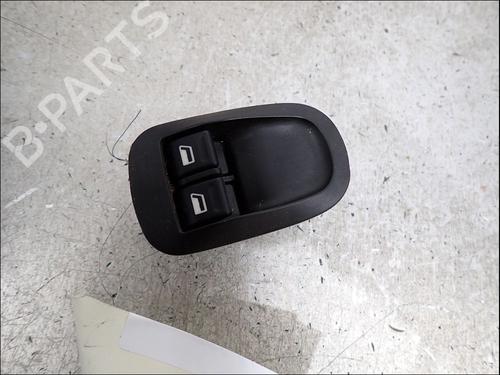 Used Left front window switch Left front window switch PEUGEOT 206 Hatchback (2A/C) 1.4 i (75 hp) 36374007 36374007