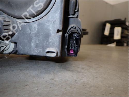 Left headlight VW TOURAN (1T3) 2.0 TDI | BP34036453C28 - Image 6