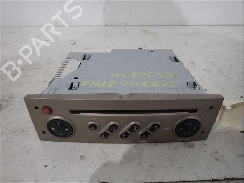 Used Radio Radio RENAULT SCÉNIC II (JM0/1_) 1.6 16V (JM1R) (112 hp) 34022923 34022923